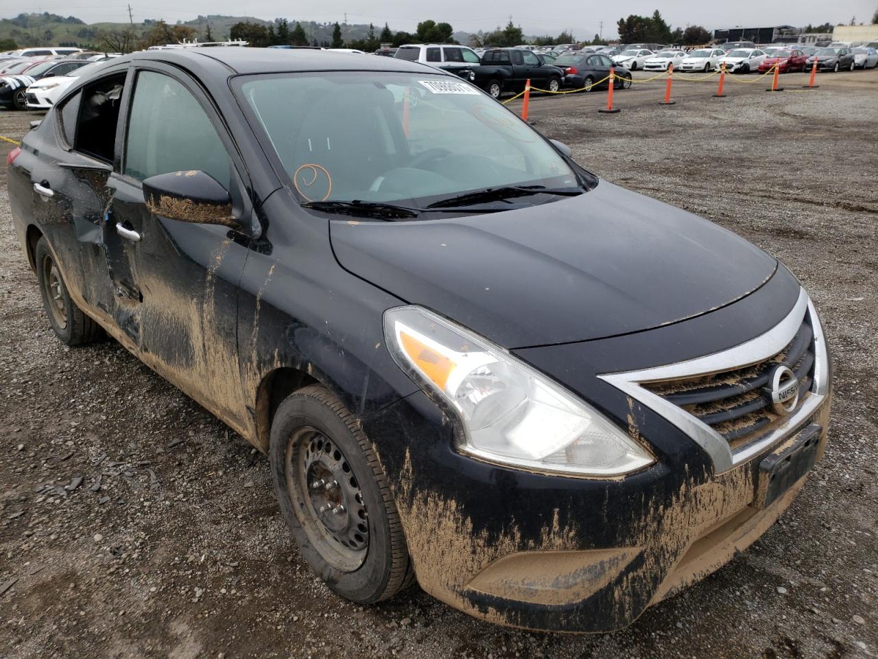NISSAN VERSA S 2017 with VIN 3N1CN7AP8HL805104 - Photo from auction