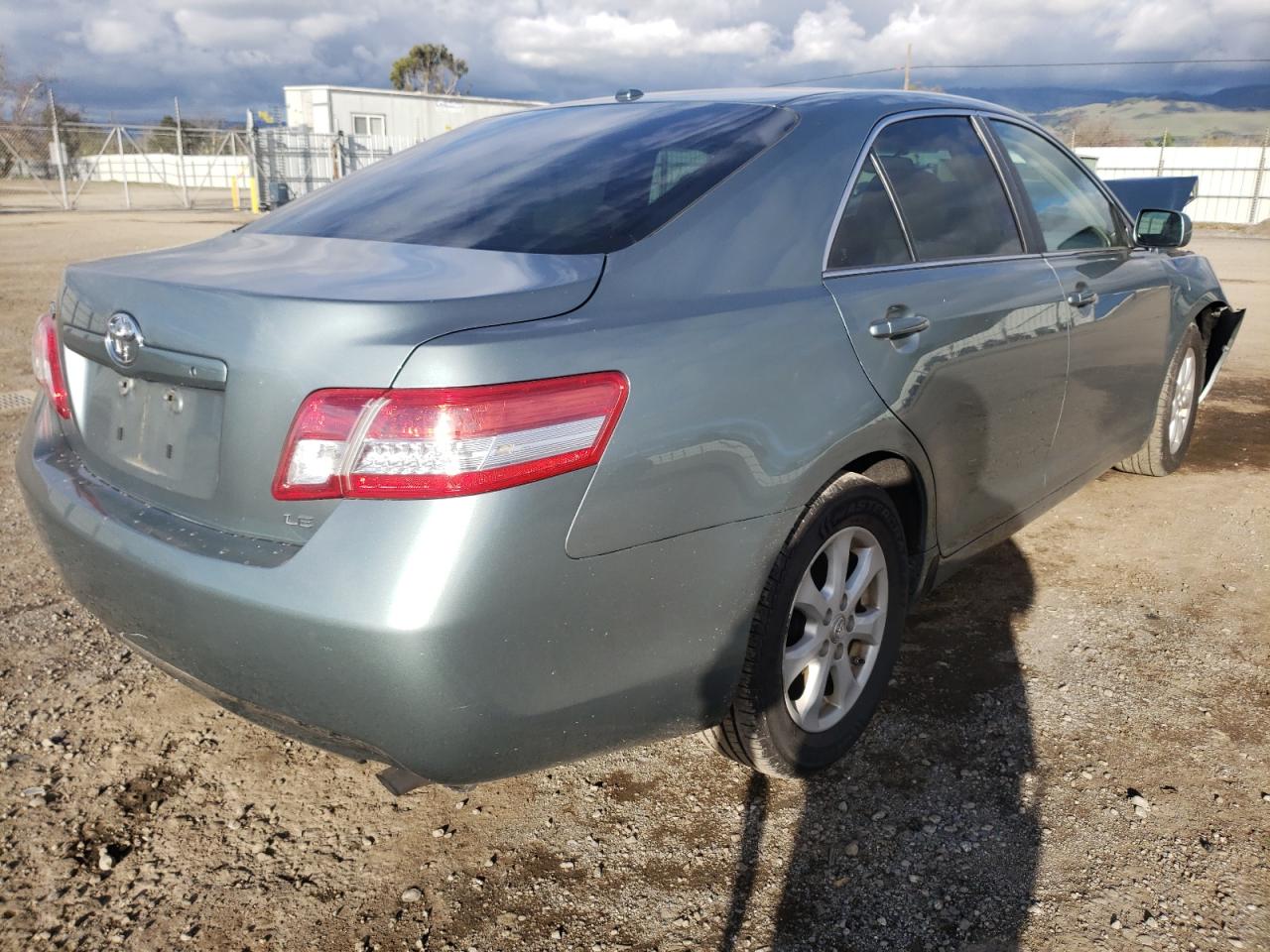 Photo 4 from auction – 2011 TOYOTA CAMRY BASE with VIN 4T1BF3EKXBU774993