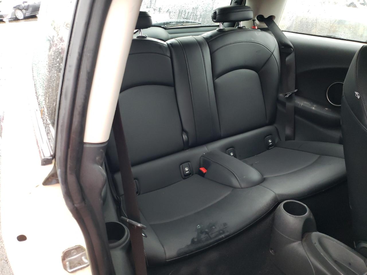 Photo 6 from auction – 2015 MINI COOPER S with VIN WMWXP7C56F2A61022