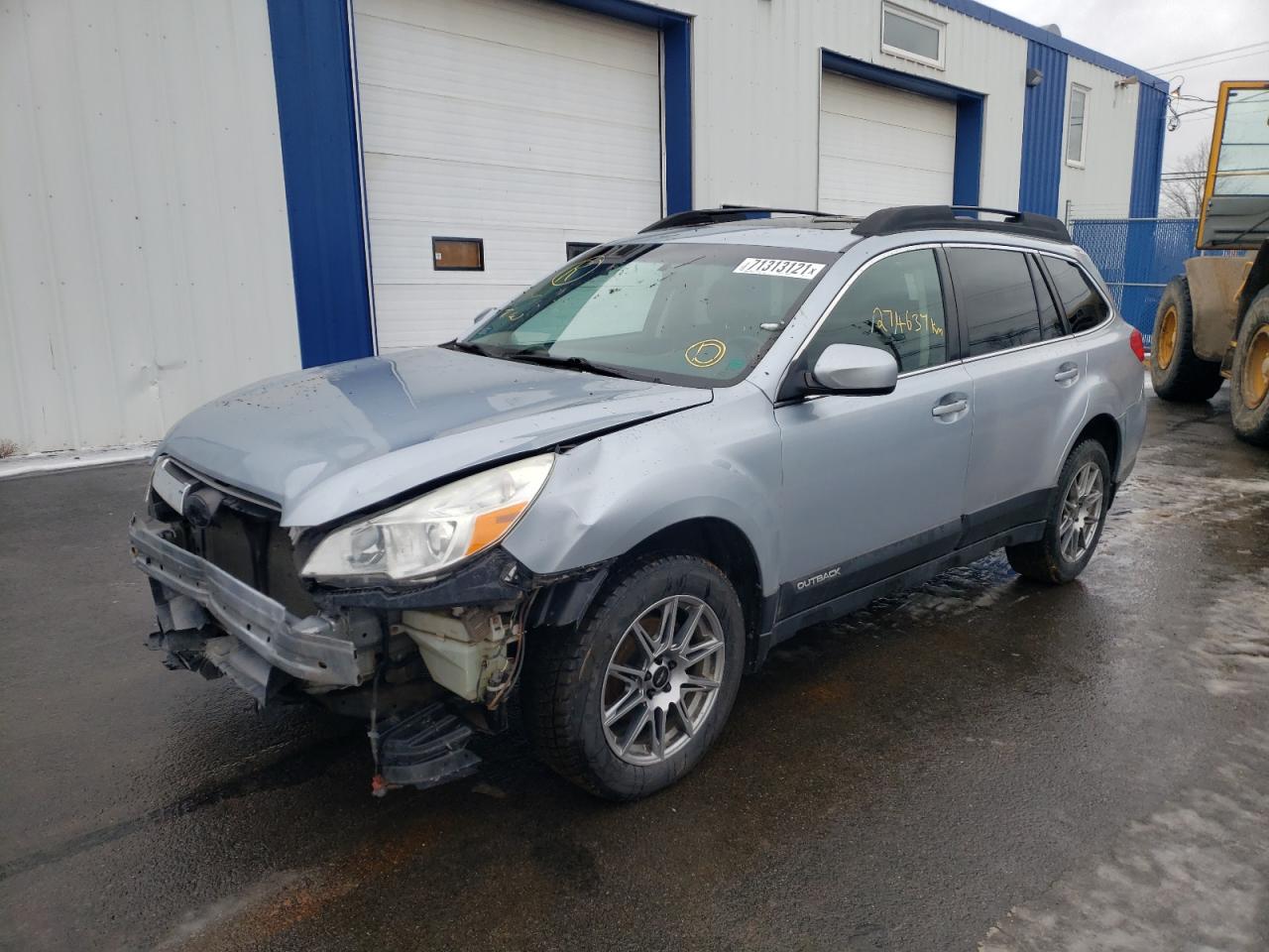 Photo 2 from auction – 2013 SUBARU OUTBACK 2. with VIN 4S4BRGGC7D3280104