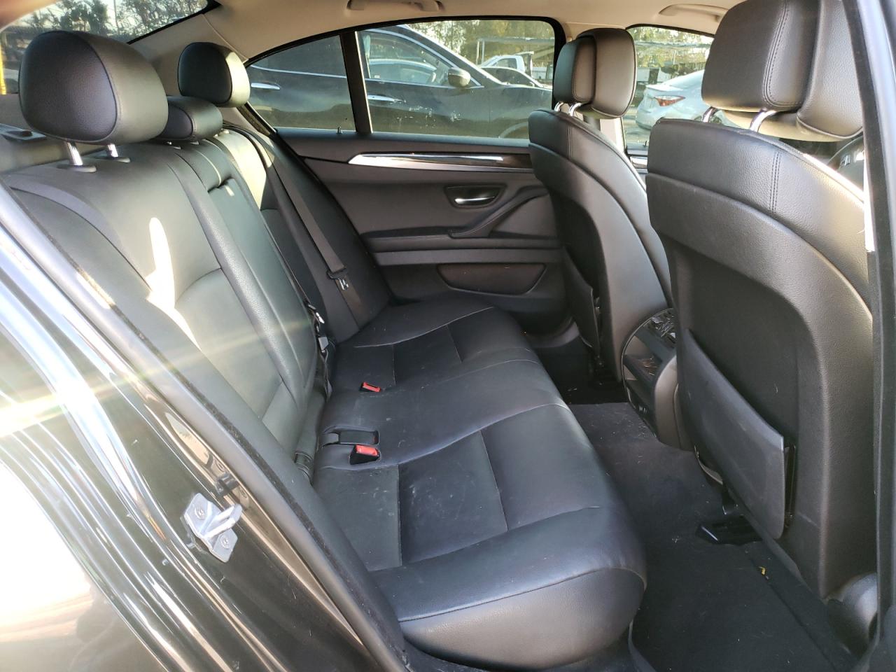 Photo 6 from auction – 2013 BMW 528 I with VIN WBAXG5C58DD232789