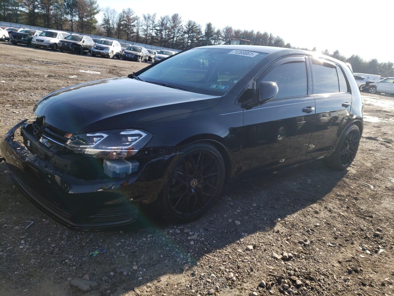 Photo 2 from auction – 2017 VOLKSWAGEN GOLF S with VIN 3VW117AU6HM023722