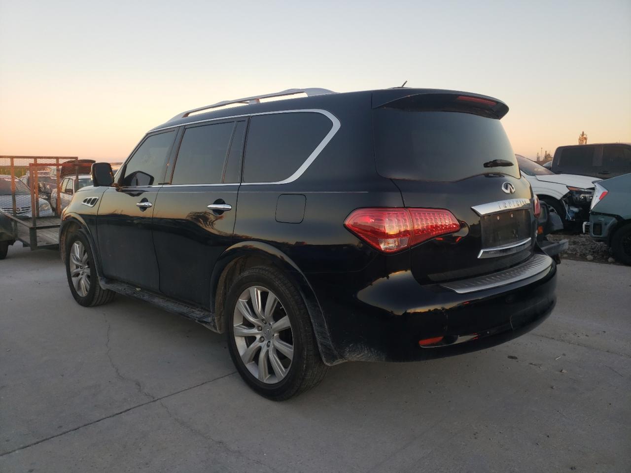 Photo 3 from auction – 2011 INFINITI QX56 with VIN JN8AZ2ND1B9701635