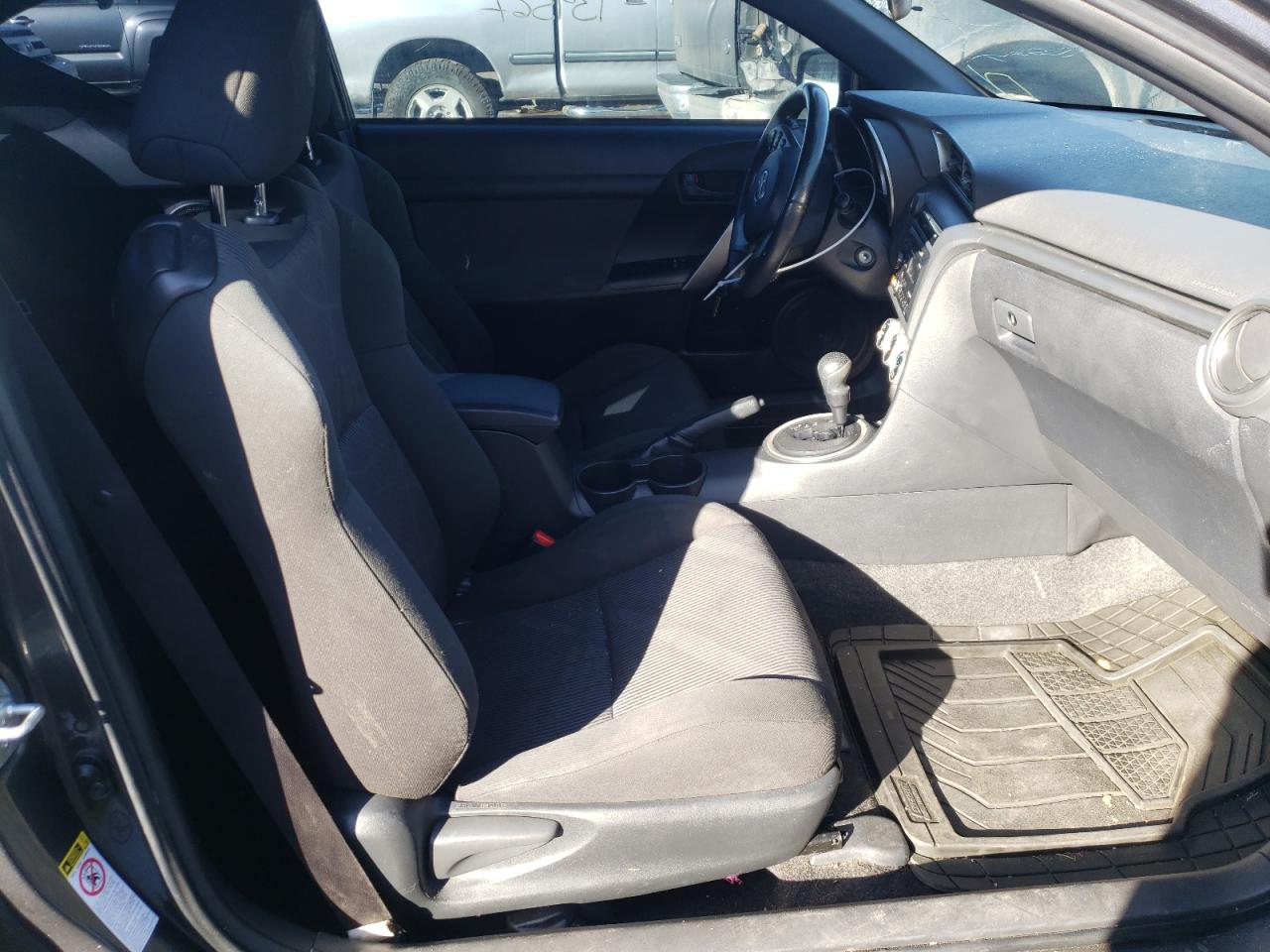 Photo 5 from auction – 2012 TOYOTA SCION TC with VIN JTKJF5C7XC3036704