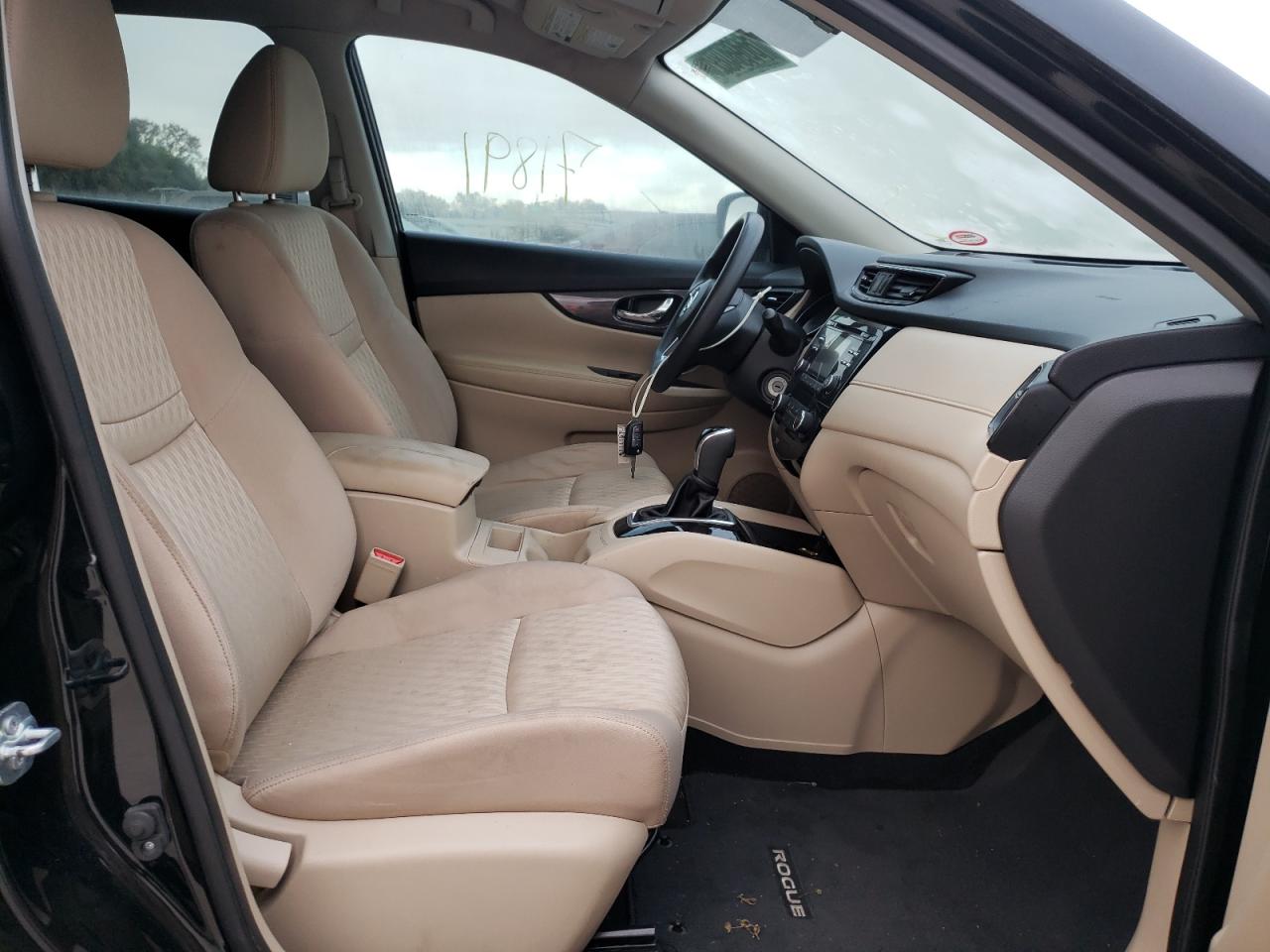 Photo 5 from auction – 2017 NISSAN ROGUE S with VIN KNMAT2MT8HP541912