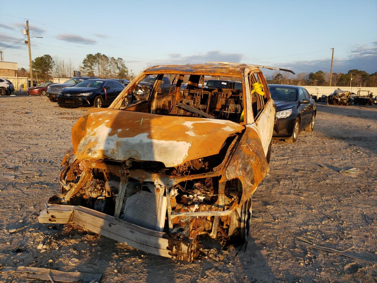 Photo 2 from auction – 2006 TOYOTA HIGHLANDER with VIN JTEDP21A960111859