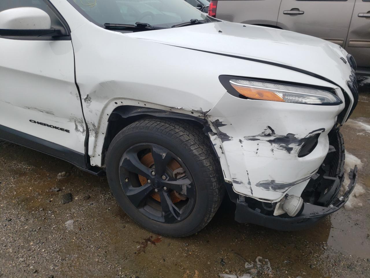 Photo 10 from auction – 2016 JEEP CHEROKEE L with VIN 1C4PJLCB6GW114165