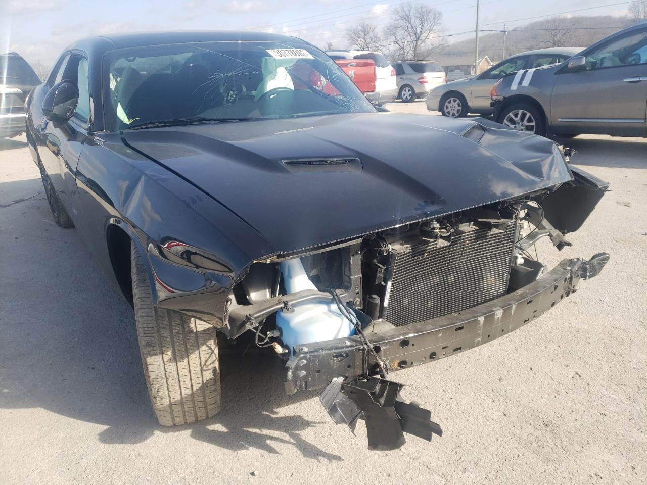 DODGE CHALLENGER 2019 with VIN 2C3CDZGGXKH663538 - Photo from auction