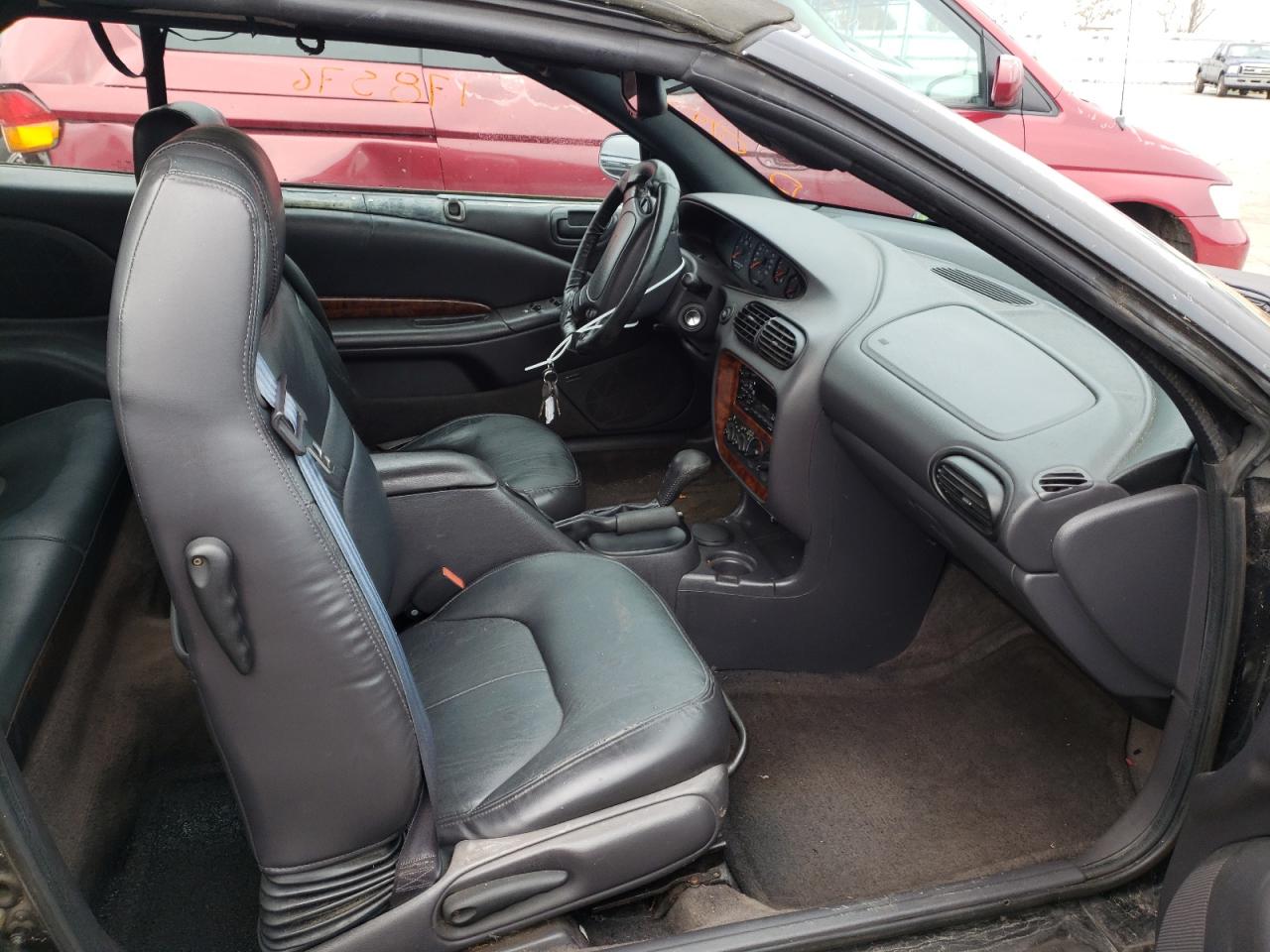 Photo 5 from auction – 1998 CHRYSLER SEBRING JX with VIN 3C3EL55H2WT305797
