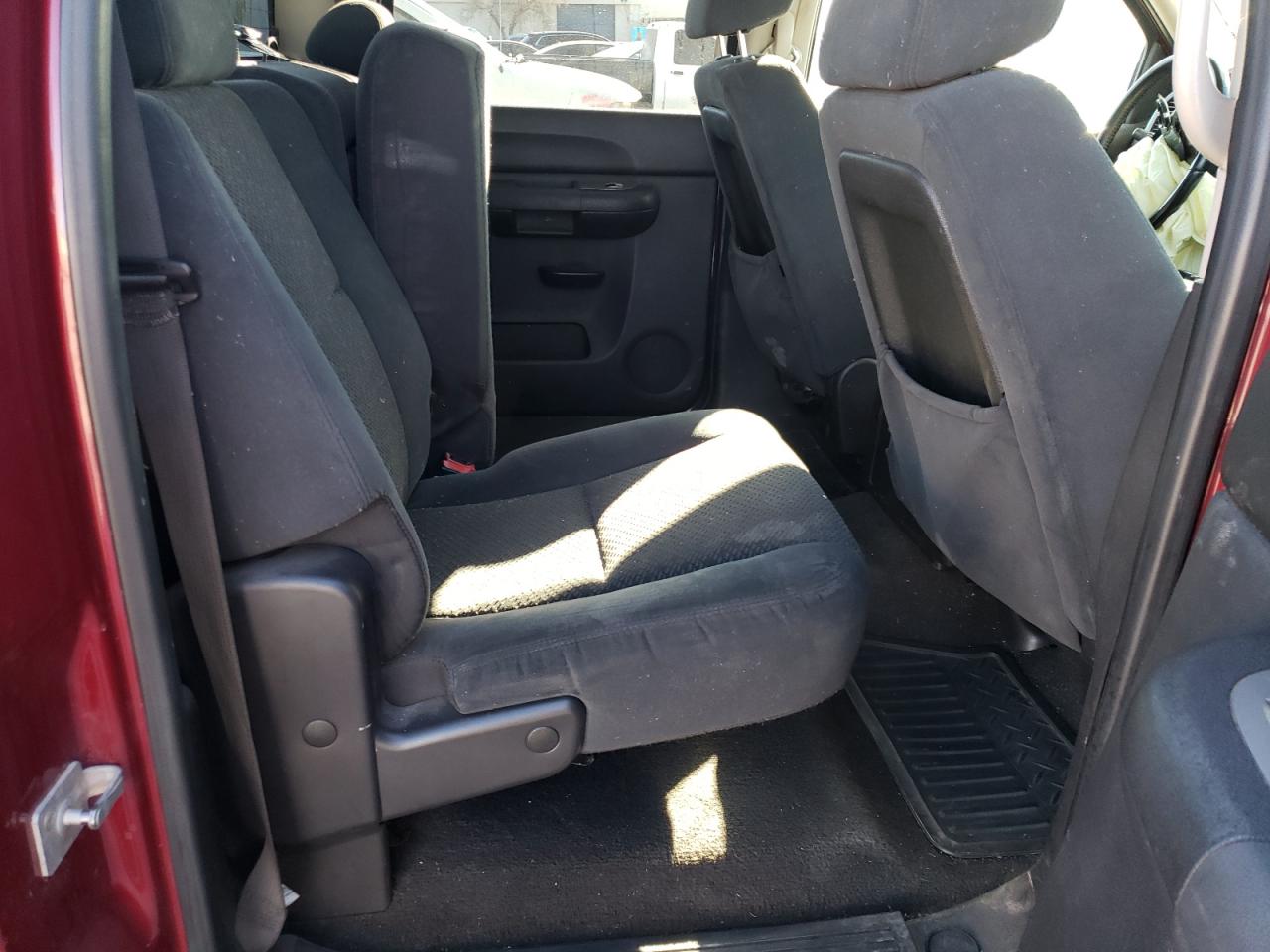 Фото 6 с аукциона – 2007 CHEVROLET SILVERADO с VIN 2GCEC13C171568703