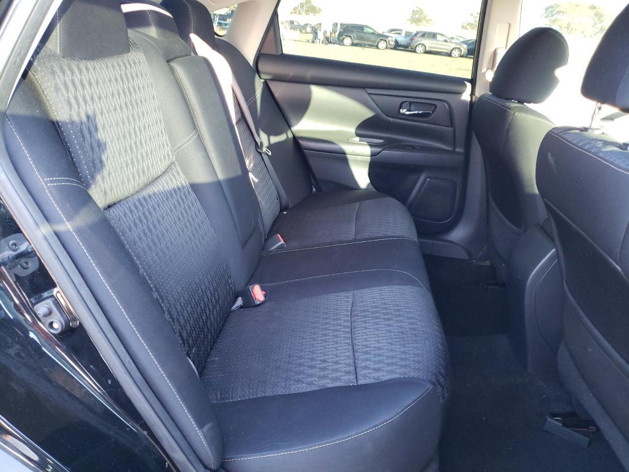 Photo 6 from auction – 2016 NISSAN ALTIMA 2.5 with VIN 1N4AL3AP2GN375335