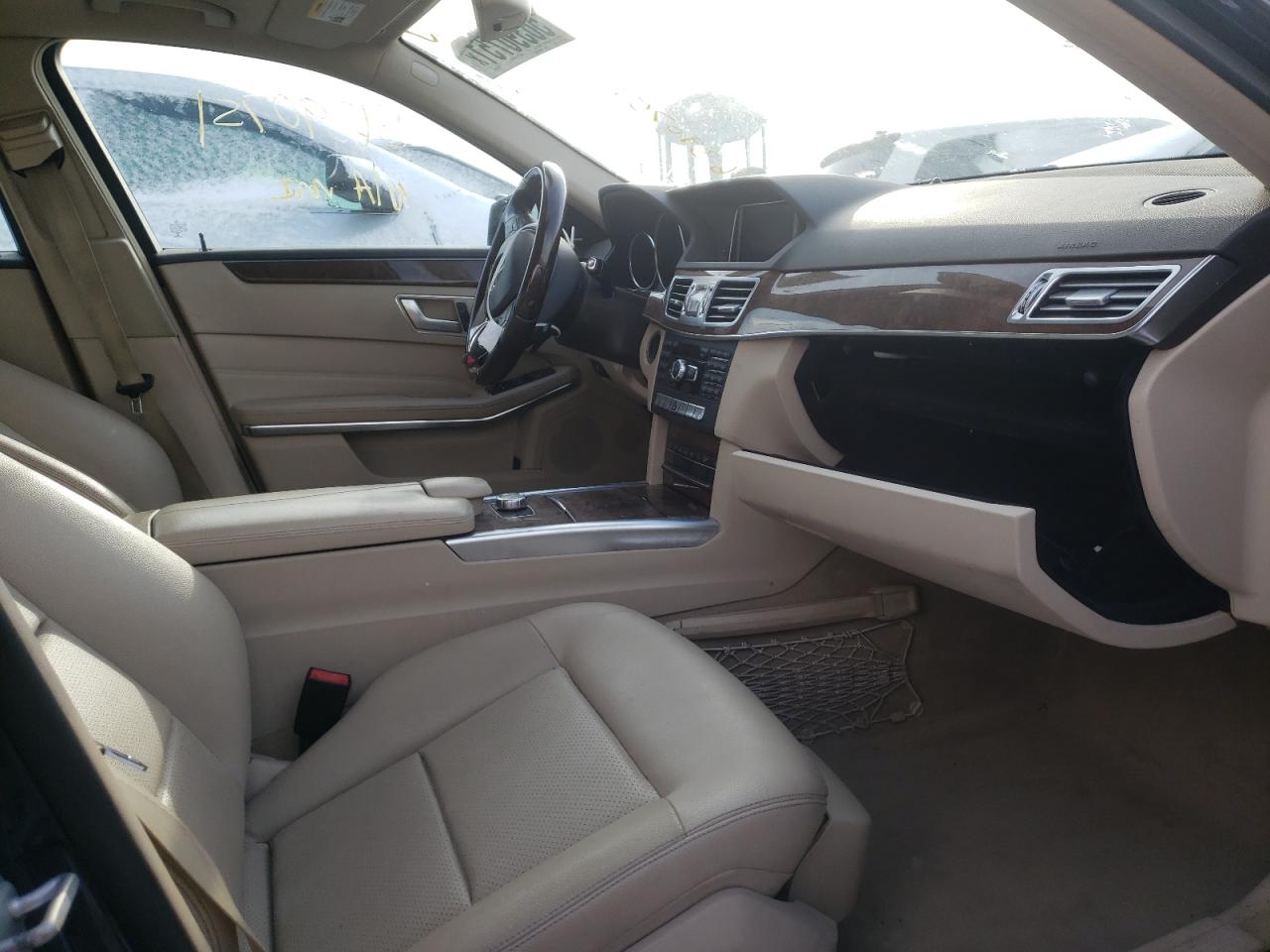 Photo 5 from auction – 2014 MERCEDES-BENZ E 350 4MAT with VIN WDDHF8JB0EA910433