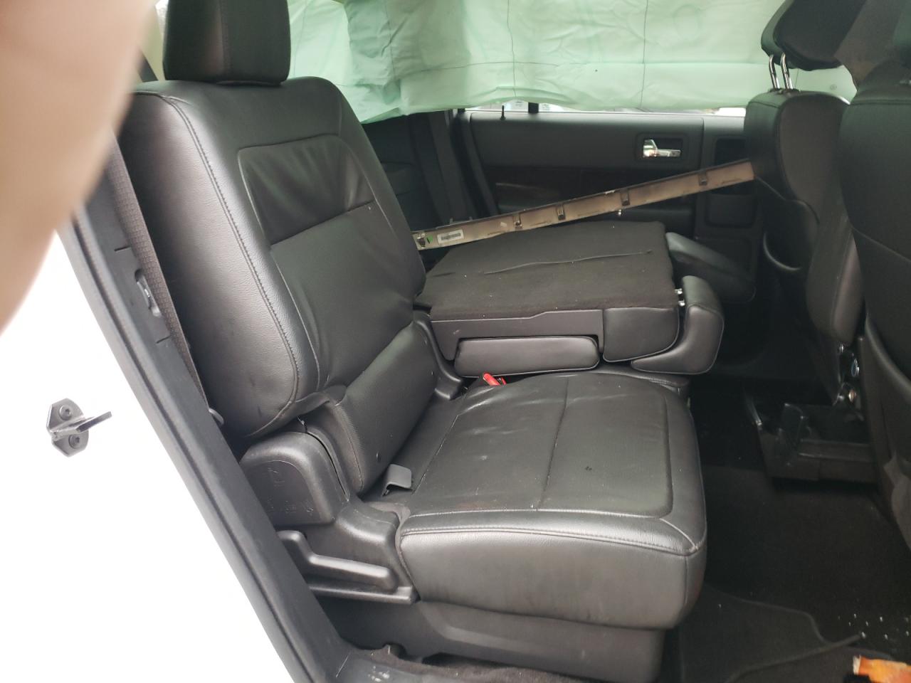 Photo 6 from auction – 2019 FORD FLEX LIMIT with VIN 2FMHK6D82KBA35782