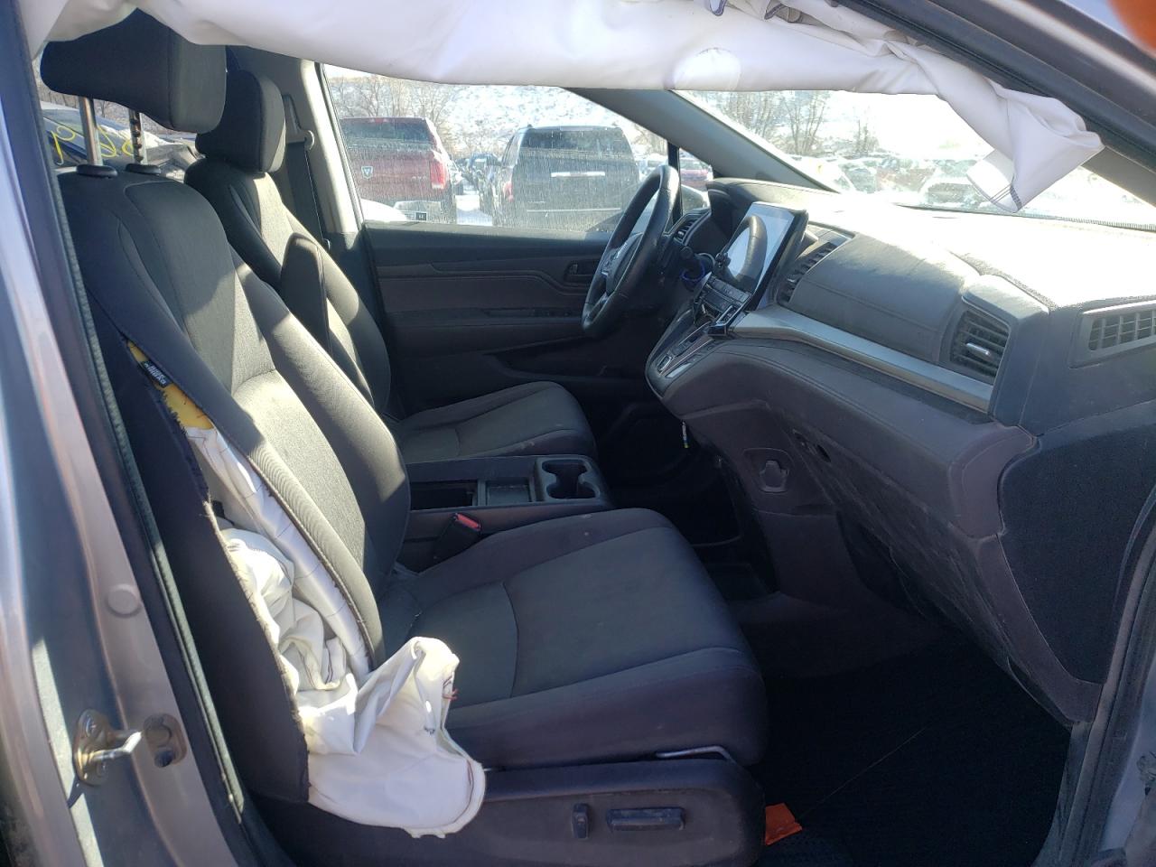 Photo 5 from auction – 2018 HONDA ODYSSEY EX with VIN 5FNRL6H57JB048504