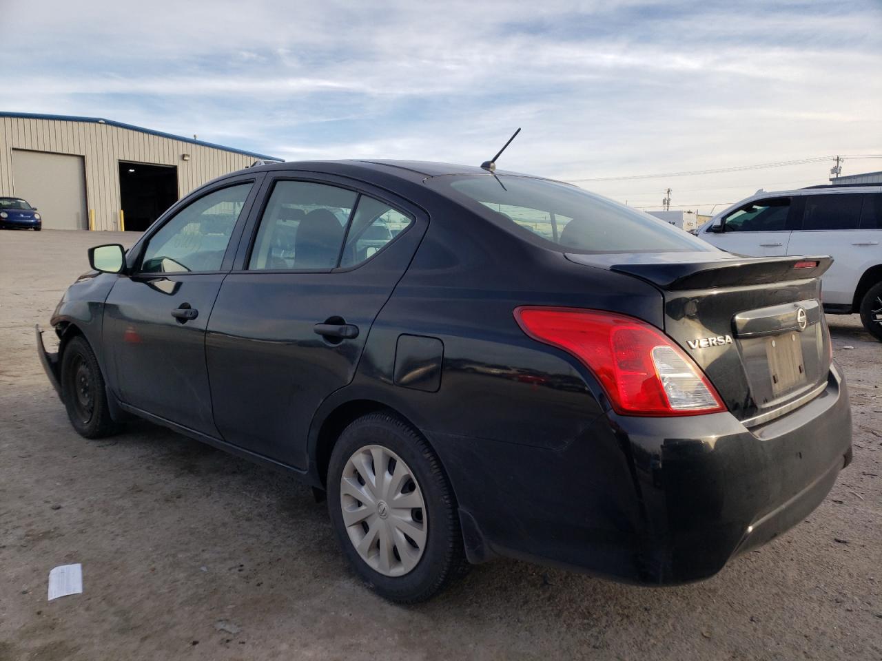 Photo 3 from auction – 2017 NISSAN VERSA S with VIN 3N1CN7AP3HL896444
