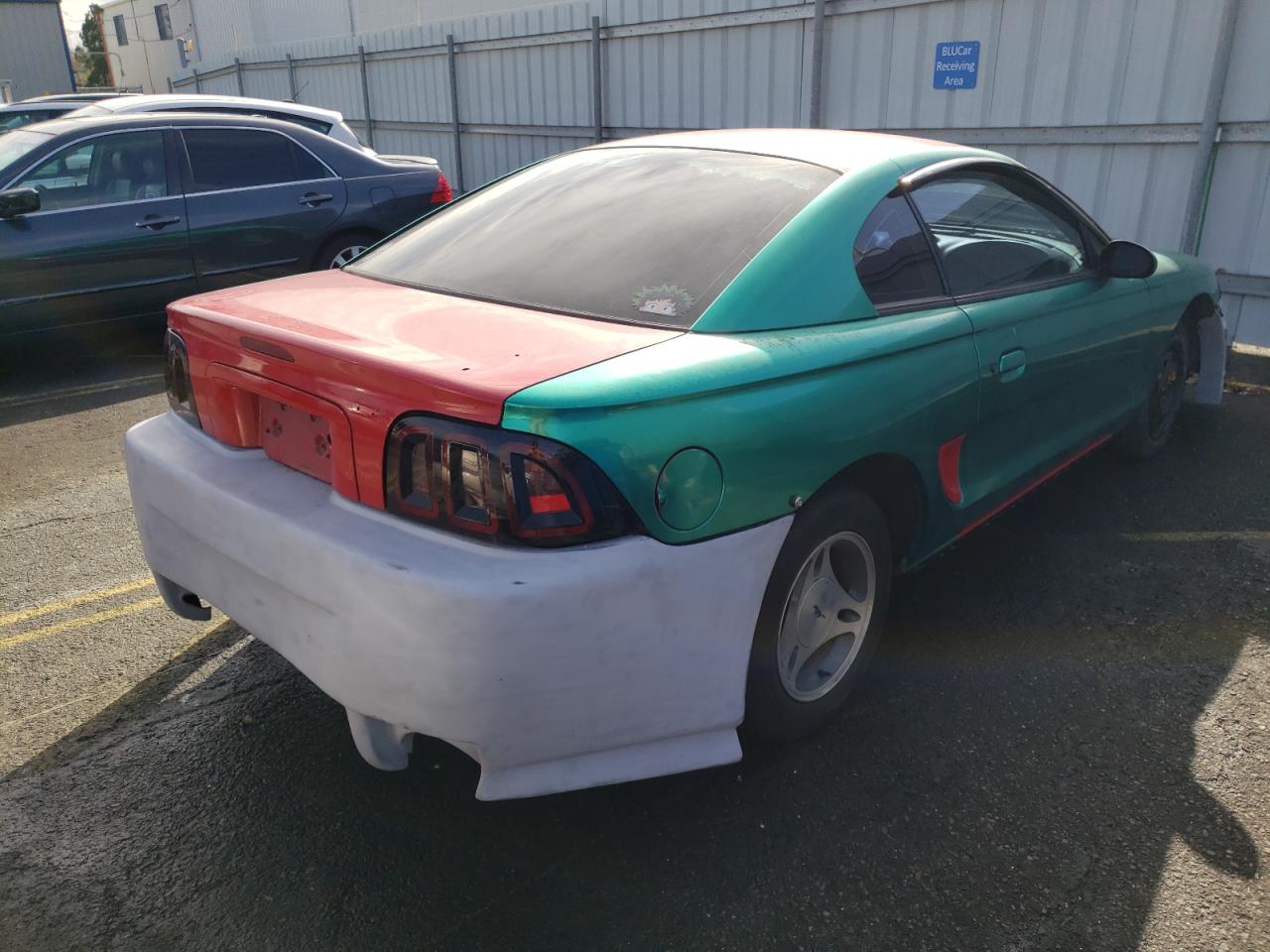Photo 4 from auction – 1997 FORD MUSTANG with VIN 1FALP4046VF188469