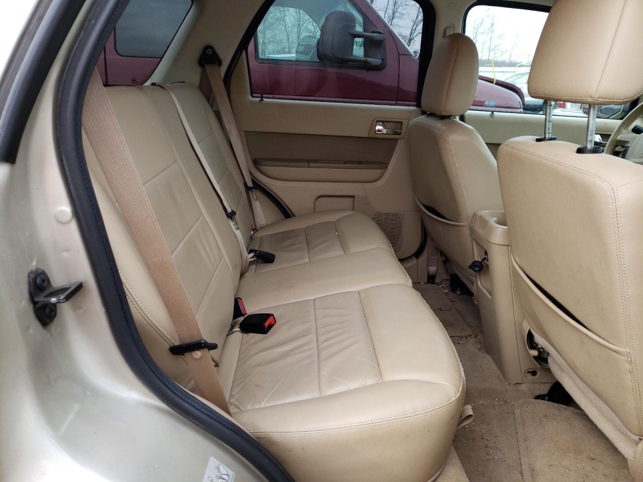 Photo 6 from auction – 2012 FORD ESCAPE LIM with VIN 1FMCU9E70CKC58745