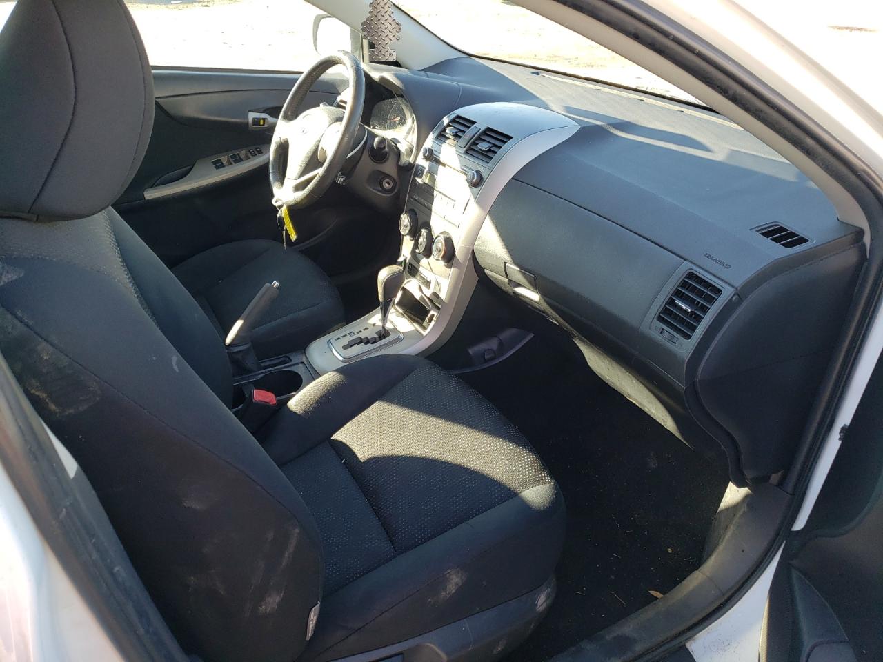 Photo 5 from auction – 2010 TOYOTA COROLLA BA with VIN 1NXBU4EE2AZ276601