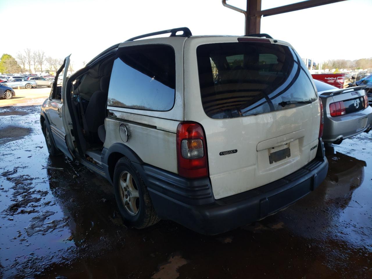 Photo 3 from auction – 2005 PONTIAC MONTANA with VIN 1GMDV23E45D107313