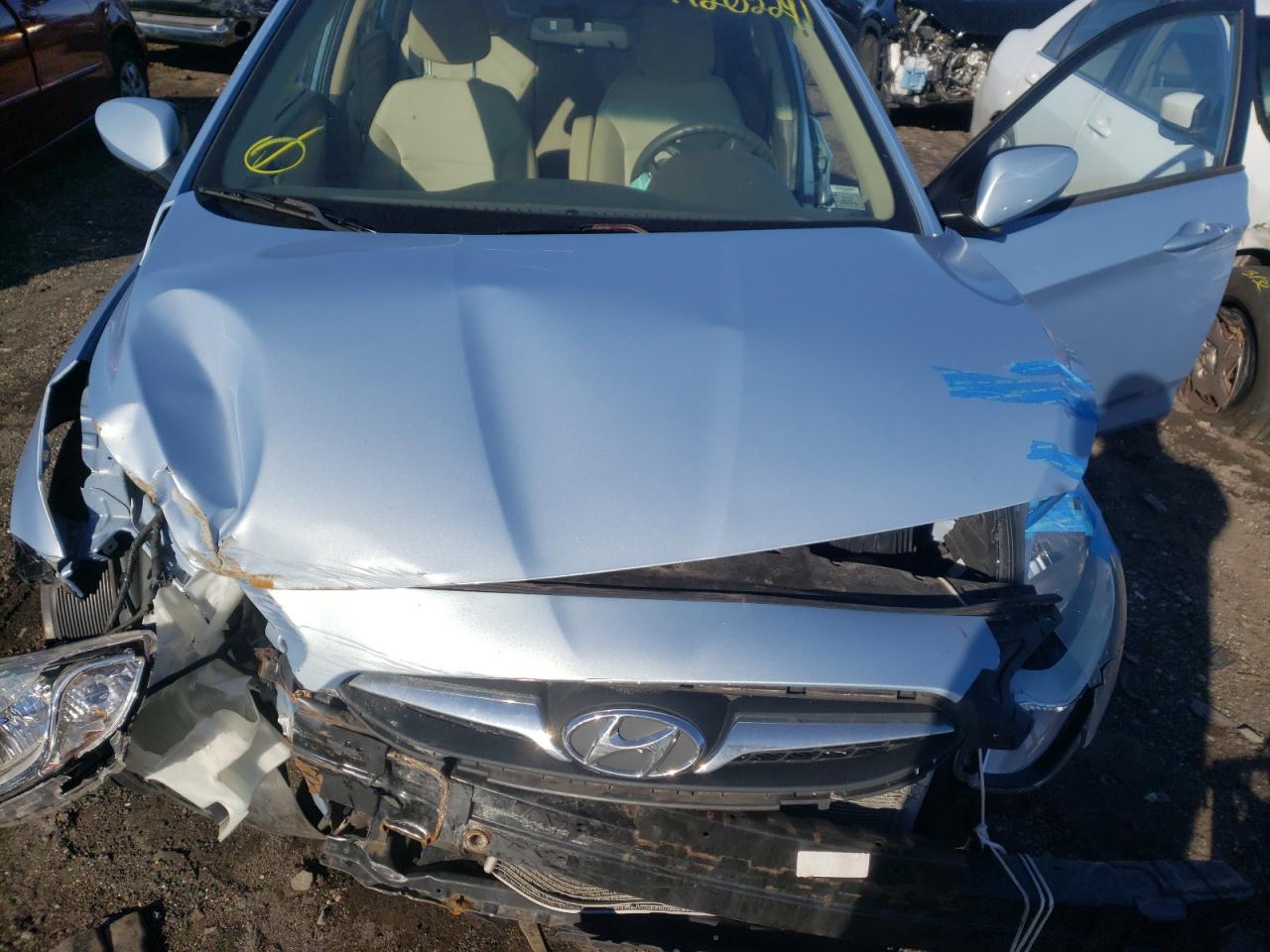 Photo 7 from auction – 2012 HYUNDAI ACCENT GLS with VIN KMHCT4AE0CU158269