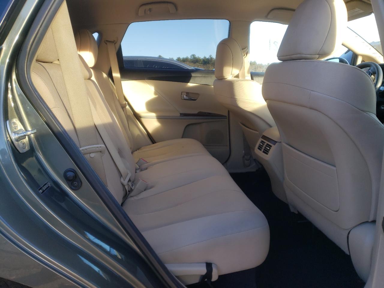 Photo 6 from auction – 2013 TOYOTA VENZA LE with VIN 4T3BA3BB1DU035038