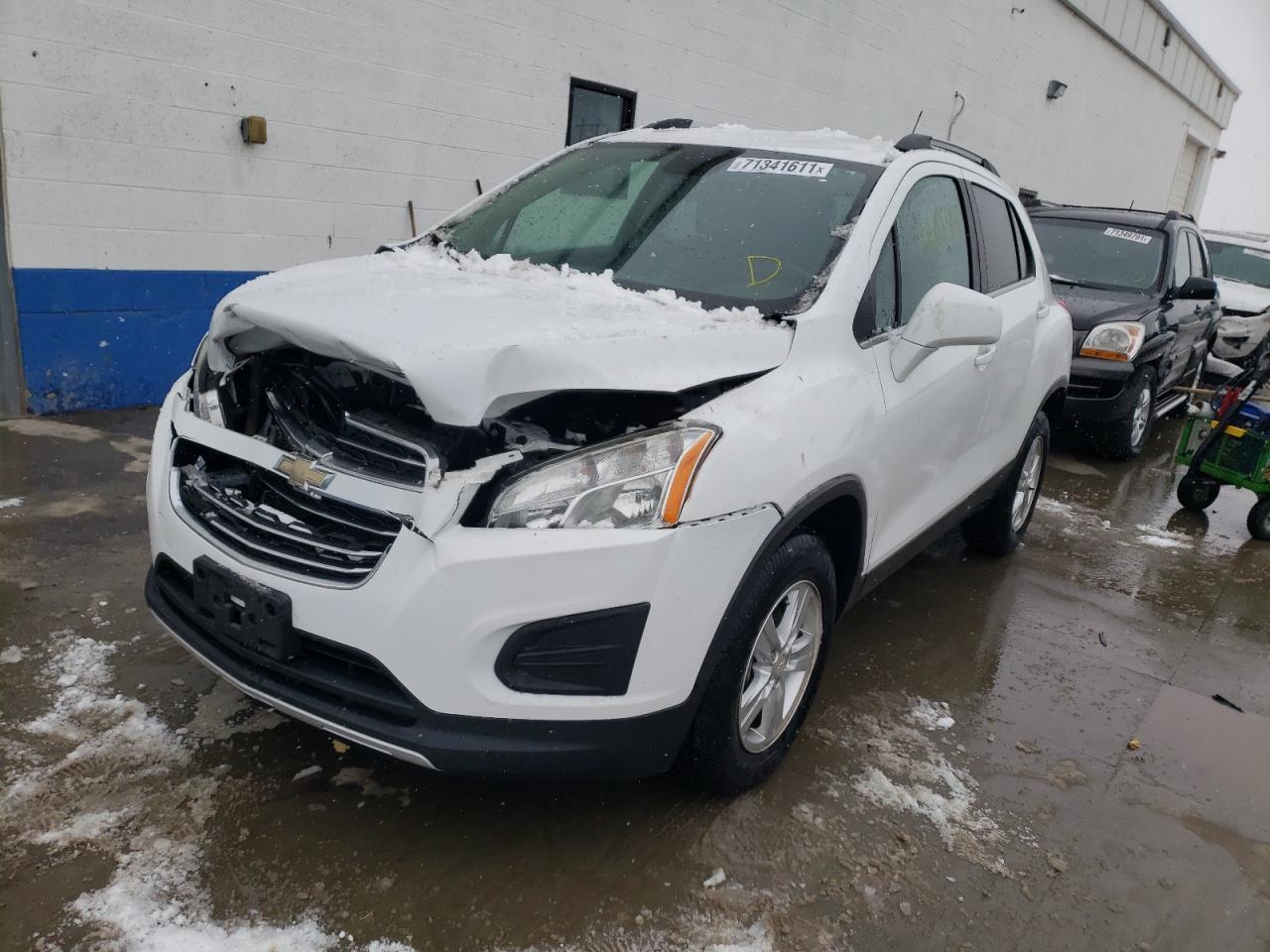 Photo 2 from auction – 2016 CHEVROLET TRAX 1LT with VIN 3GNCJPSB7GL265780