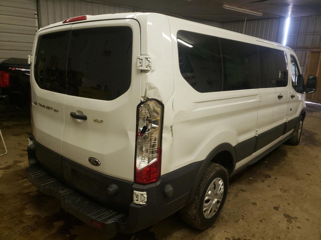 Photo 4 from auction – 2015 FORD TRANSIT T- with VIN 1FBZX2ZM8FKA33589