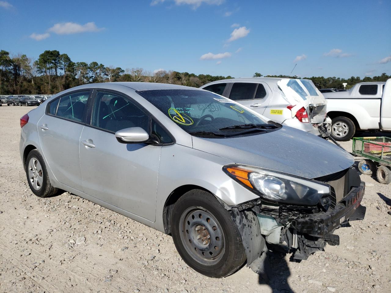 KIA FORTE LX 2016 with VIN KNAFK4A69G5585668 - Photo from auction
