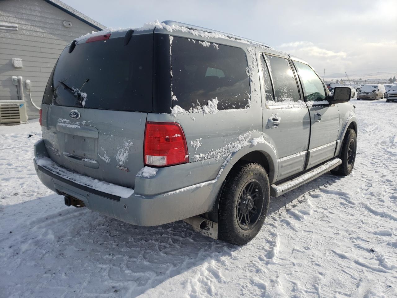 Photo 4 from auction – 2006 FORD EXPEDITION with VIN 1FMFU20536LA85750