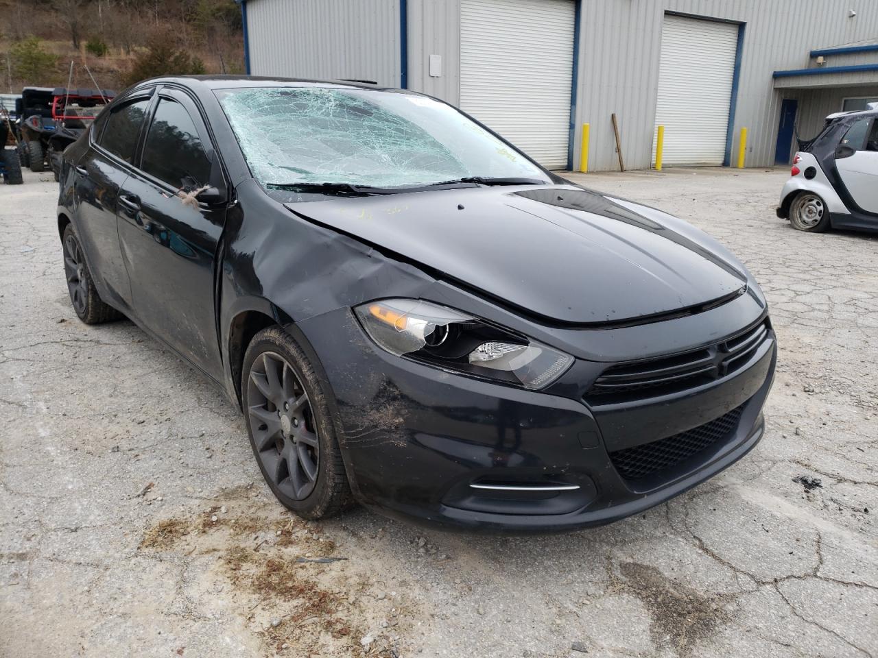 DODGE DART SE 2016 with VIN 1C3CDFAA1GD624747 - Photo from auction