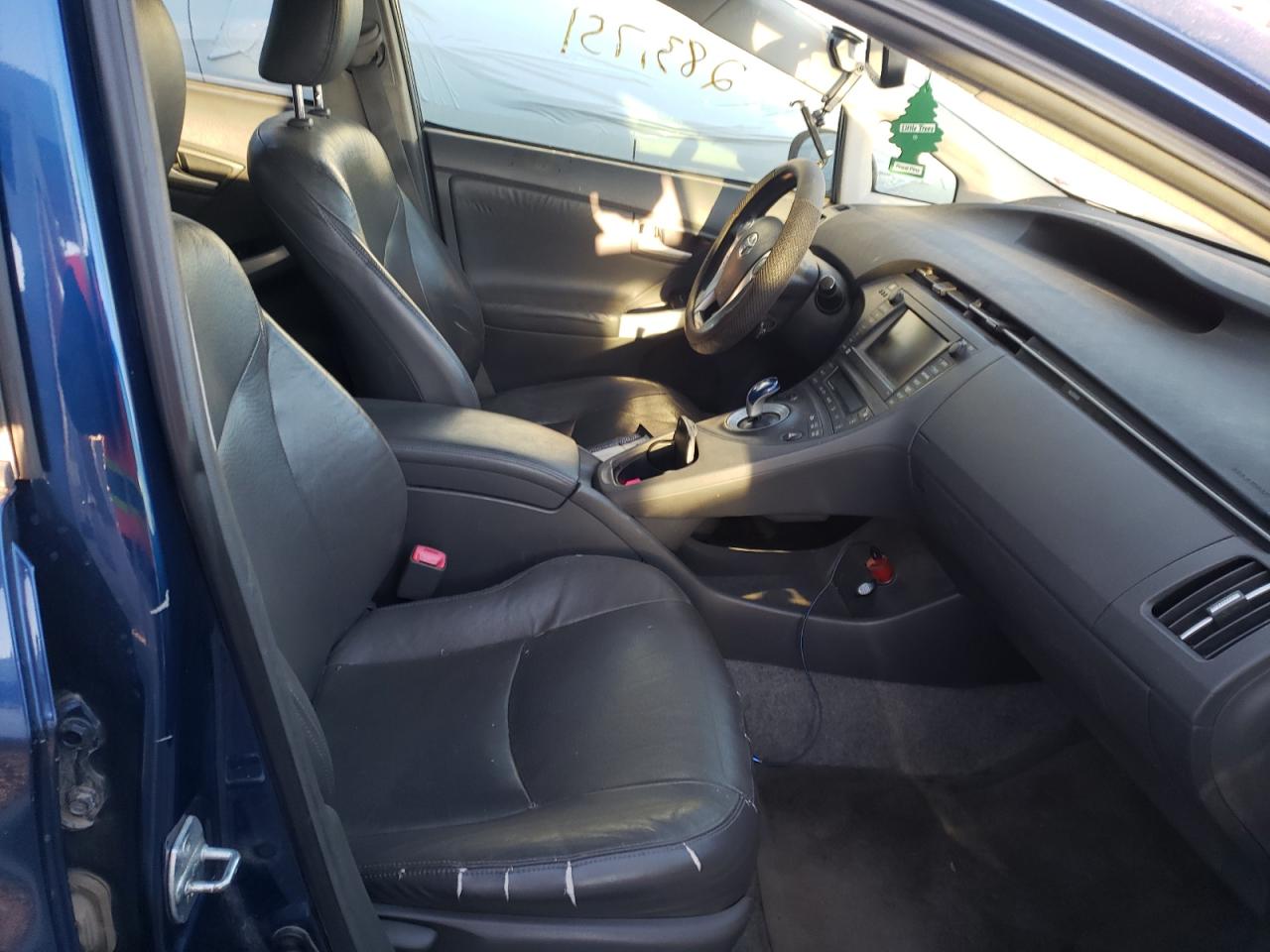 Photo 5 from auction – 2010 TOYOTA PRIUS with VIN JTDKN3DU2A0186196