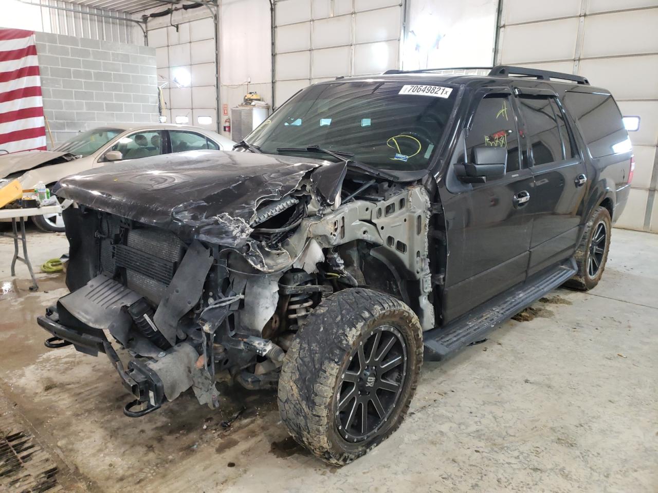 Photo 2 from auction – 2015 FORD EXPEDITION with VIN 1FMJK1JT1FEF15559