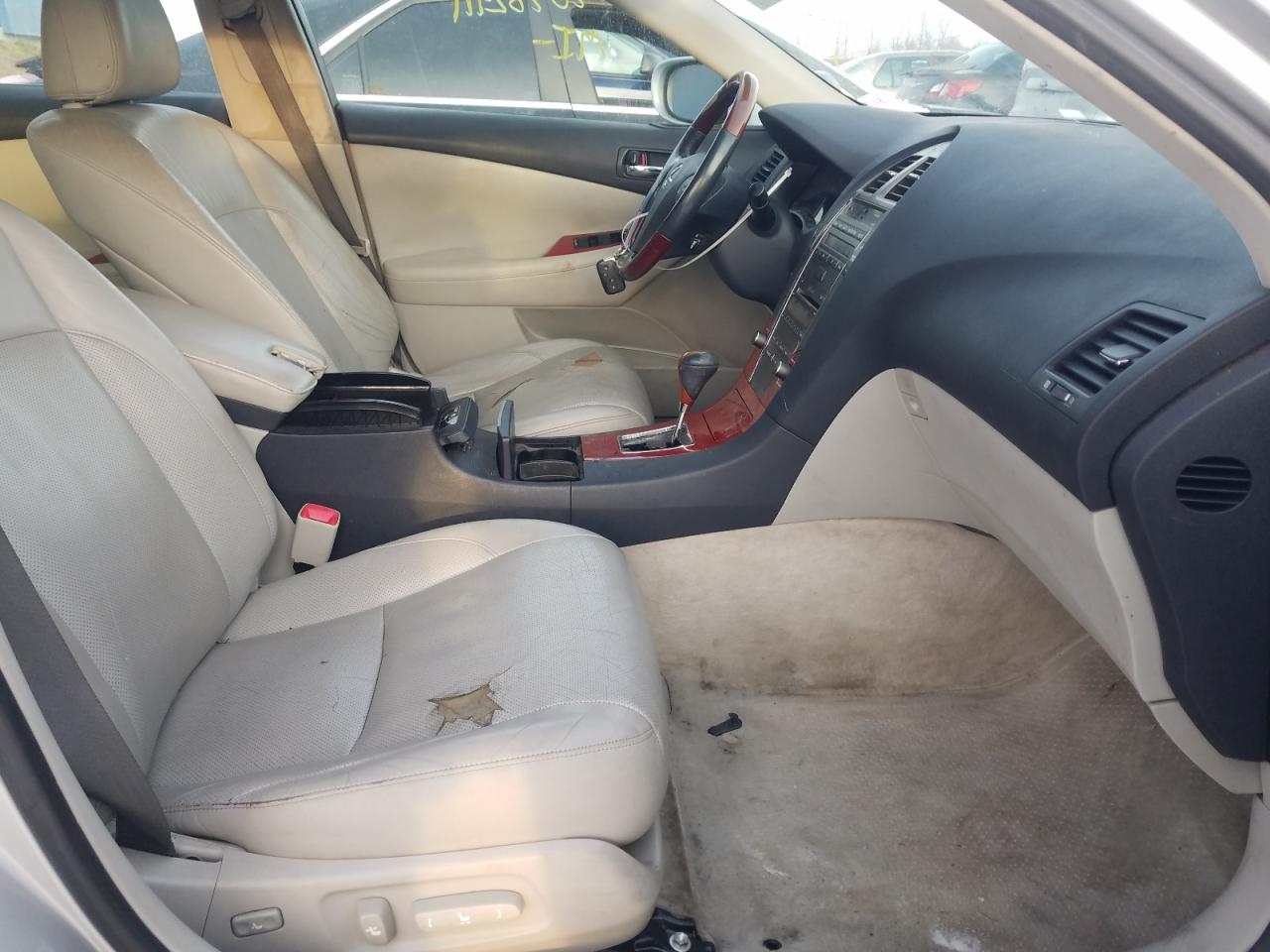 Photo 5 from auction – 2009 LEXUS ES 350 with VIN JTHBJ46G292316811