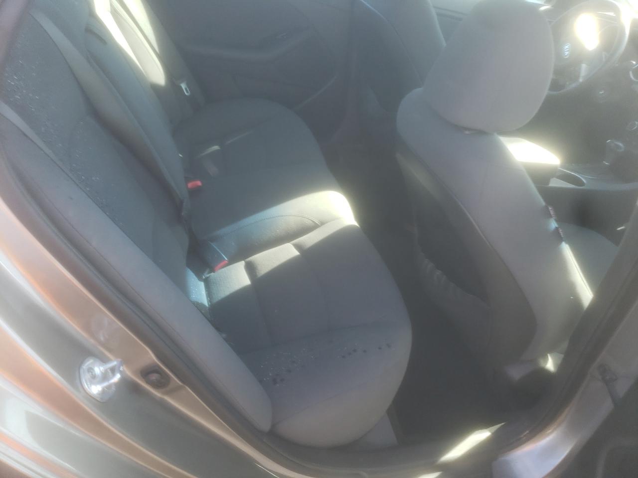 Photo 6 from auction – 2015 KIA OPTIMA LX with VIN 5XXGM4A71FG415650
