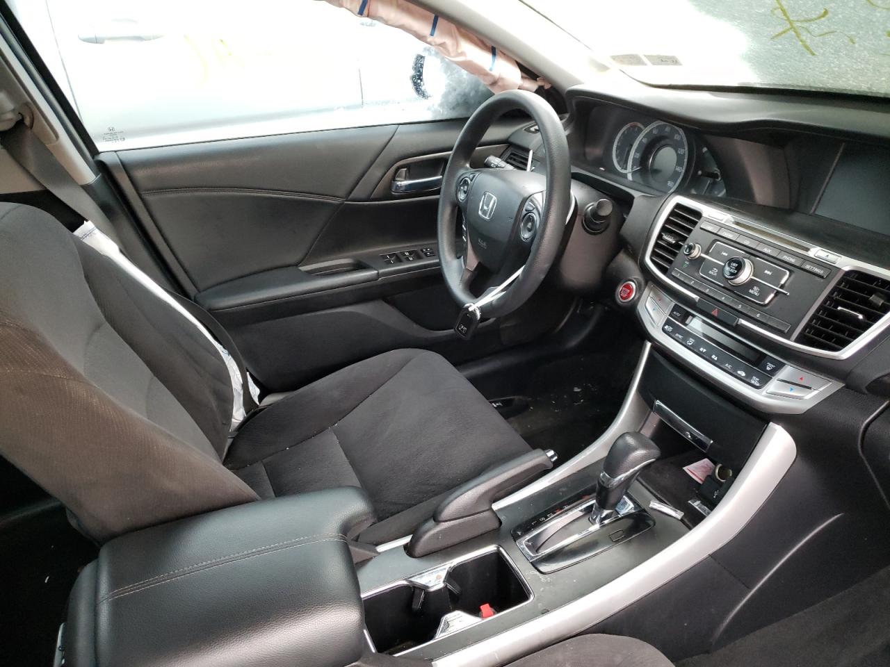 Photo 5 from auction – 2015 HONDA ACCORD EX with VIN 1HGCR2F7XFA258775