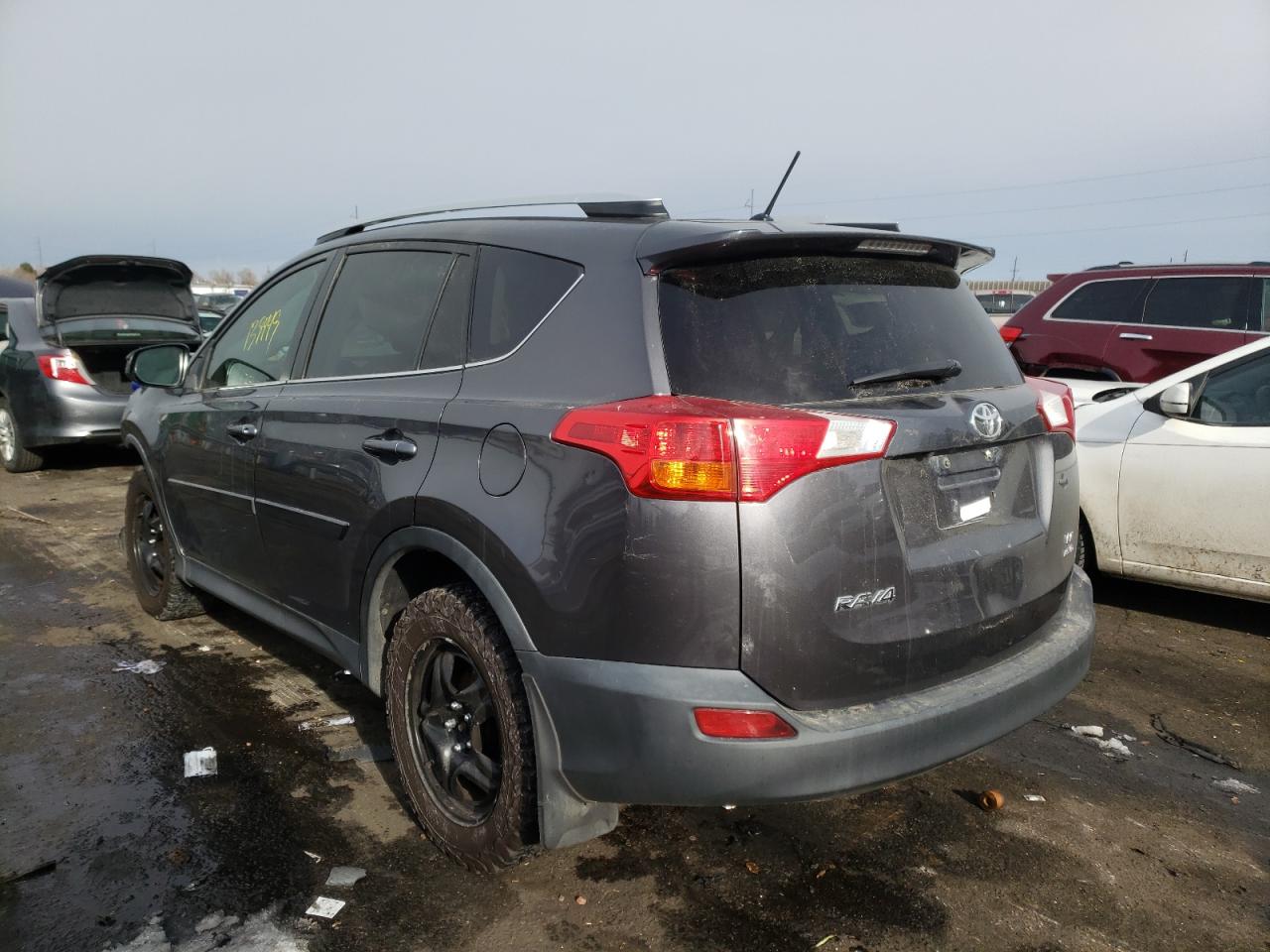 Photo 3 from auction – 2014 TOYOTA RAV4 LE with VIN 2T3BFREV6EW136541