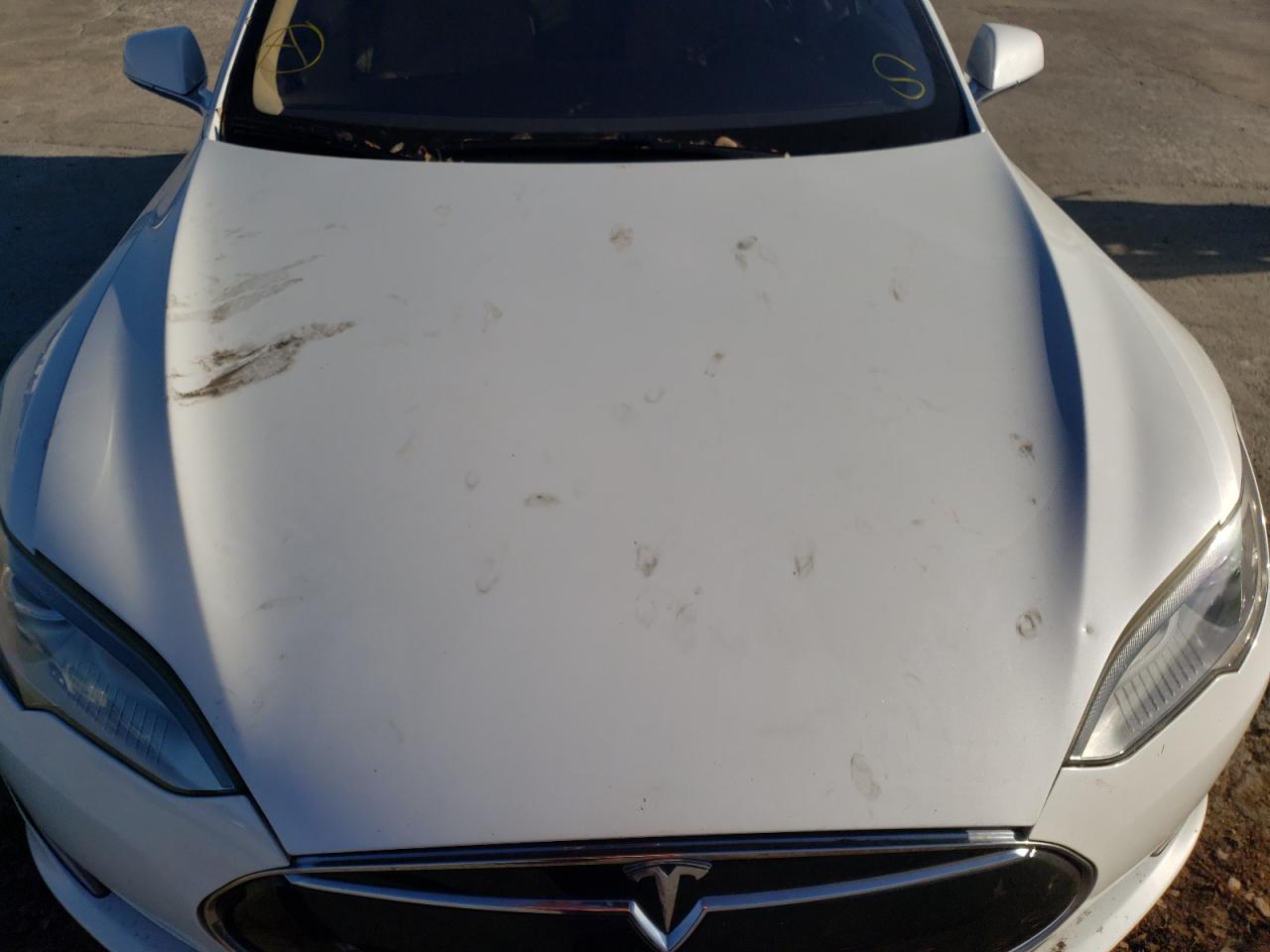 Photo 7 from auction – 2013 TESLA MODEL S with VIN 5YJSA1CP2DFP06477