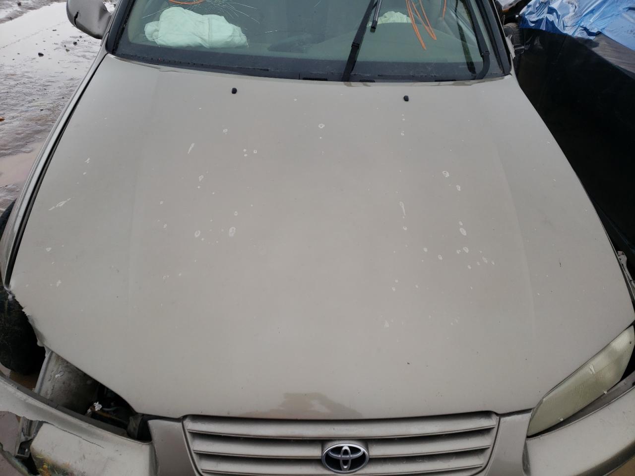 Photo 7 from auction – 1999 TOYOTA CAMRY LE with VIN JT2BF28K5X0170852