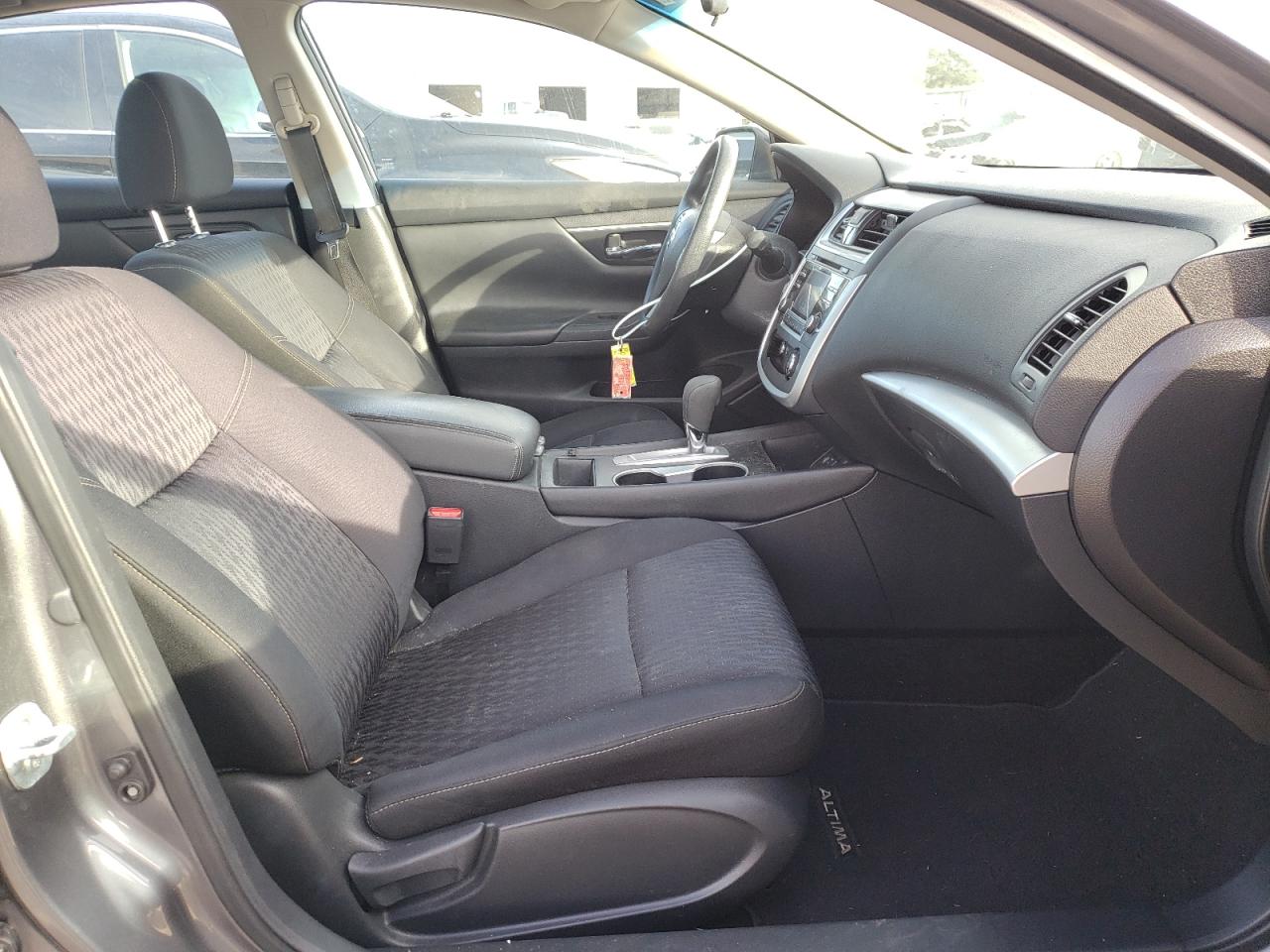Photo 5 from auction – 2017 NISSAN ALTIMA 2.5 with VIN 1N4AL3APXHC193816