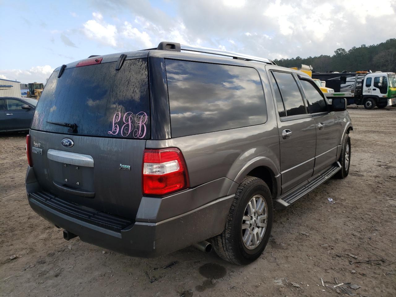 Photo 4 from auction – 2014 FORD EXPEDITION with VIN 1FMJK1K52EEF03676