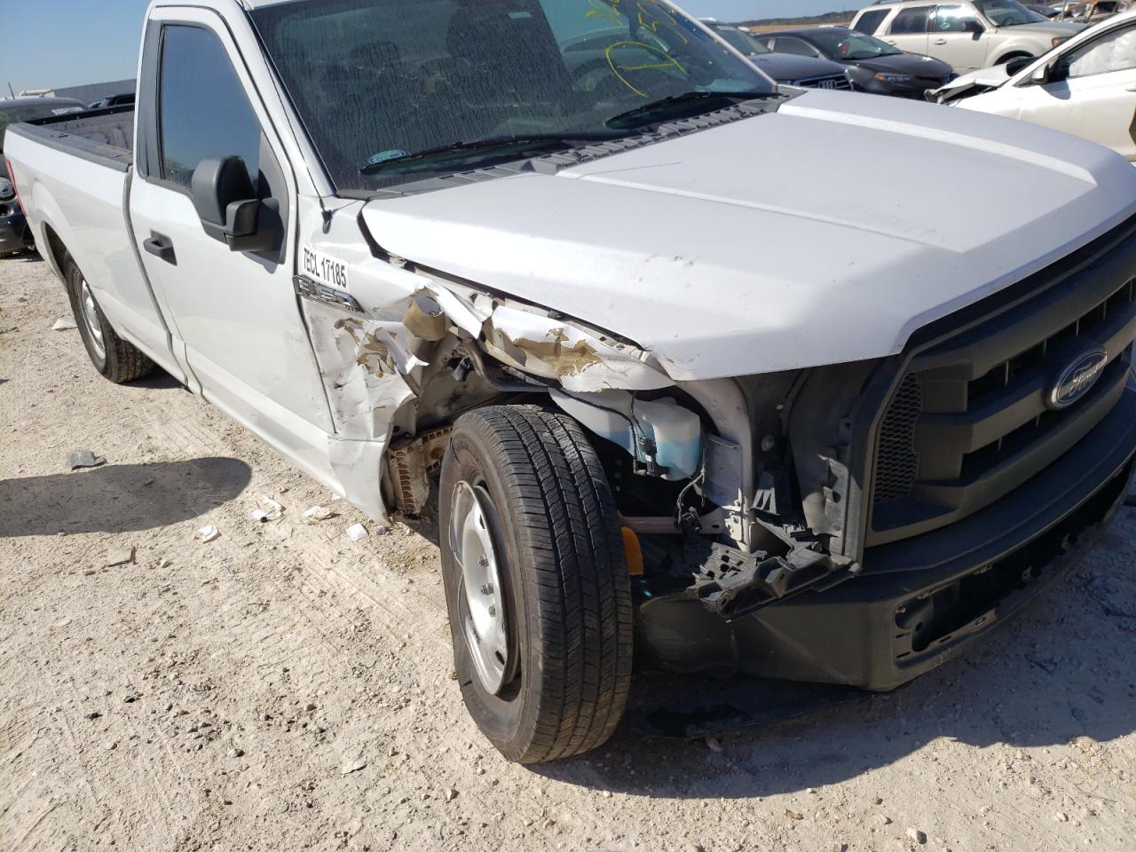 Photo 9 from auction – 2016 FORD F150 with VIN 1FTMF1C85GKD29508