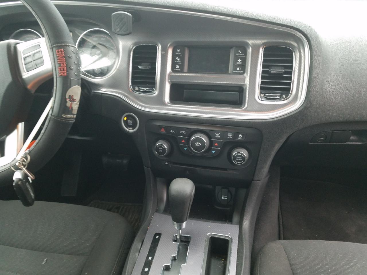 Photo 9 from auction – 2014 DODGE CHARGER SE with VIN 2C3CDXBGXEH338338