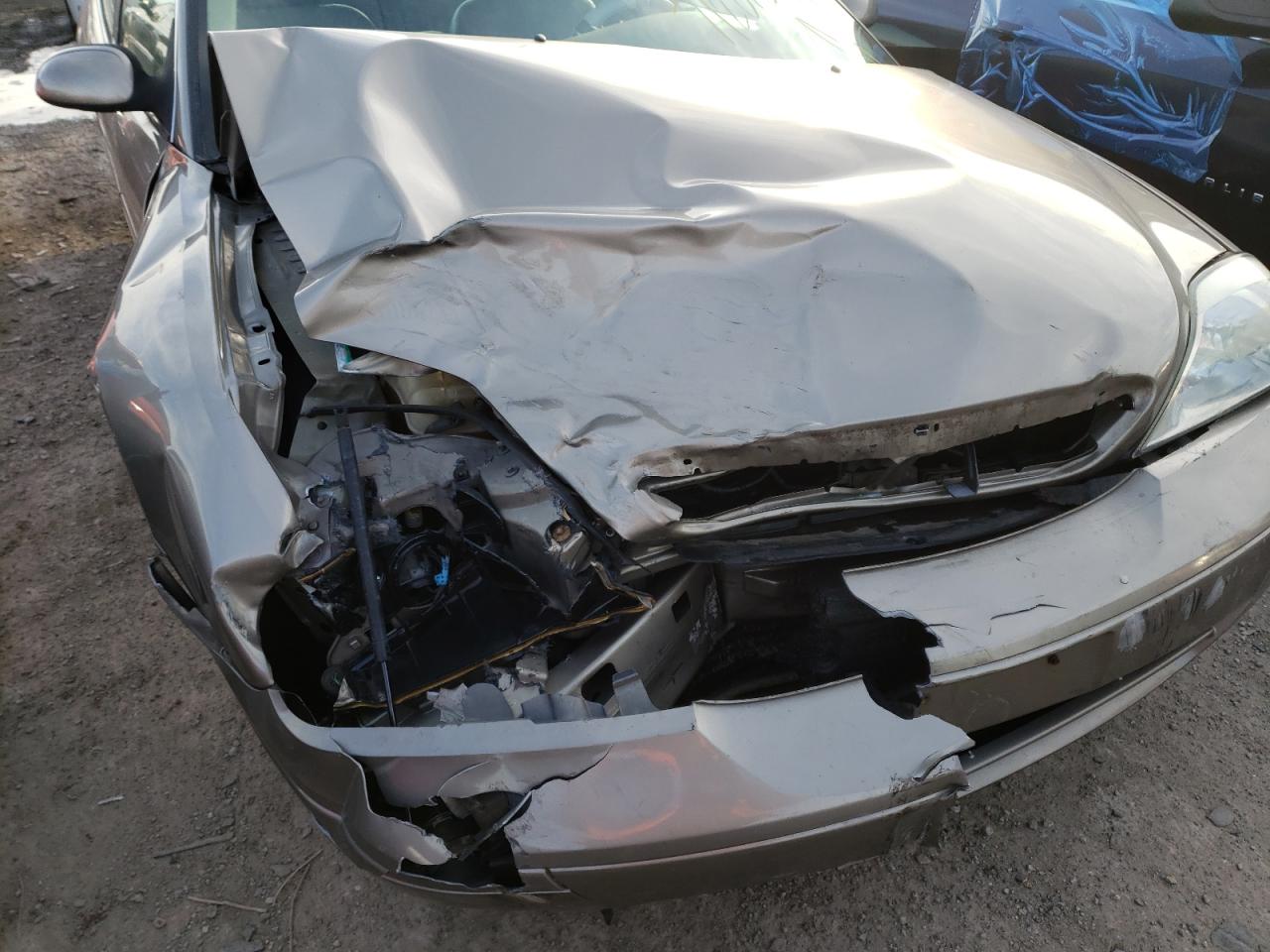 Photo 9 from auction – 2004 MERCURY SABLE LS P with VIN 1MEFM55S14A622806
