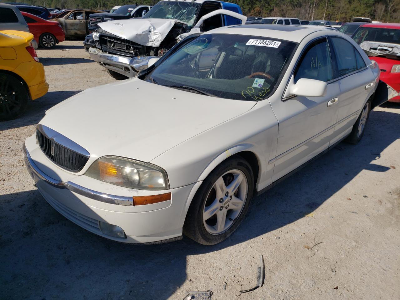 Photo 2 from auction – 2002 LINCOLN LS with VIN 1LNHM86S32Y677493