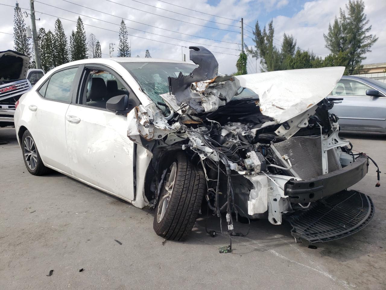 TOYOTA COROLLA L 2016 with VIN 2T1BURHE3GC575761 - Photo from auction