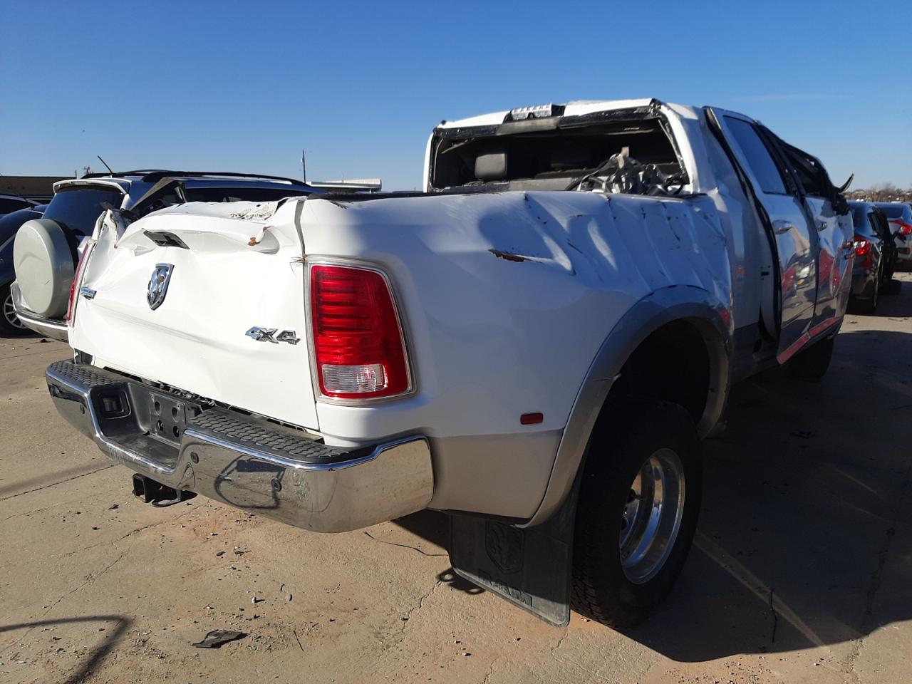 Photo 4 from auction – 2013 RAM 3500 LARAM with VIN 3C63RRMLXDG572911