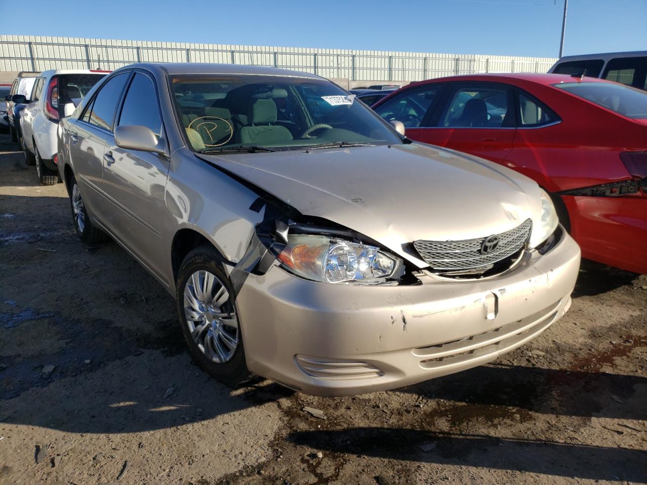 Photo 1 from auction – 2004 TOYOTA CAMRY LE with VIN 4T1BE32K64U797326
