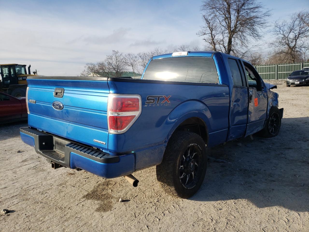 Photo 4 from auction – 2014 FORD F150 SUPER with VIN 1FTEX1EM8EKF15374