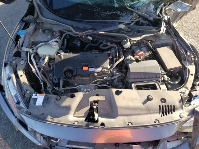 Photo 7 from auction – 2018 HONDA CIVIC LX with VIN 19XFC2E55JE040553