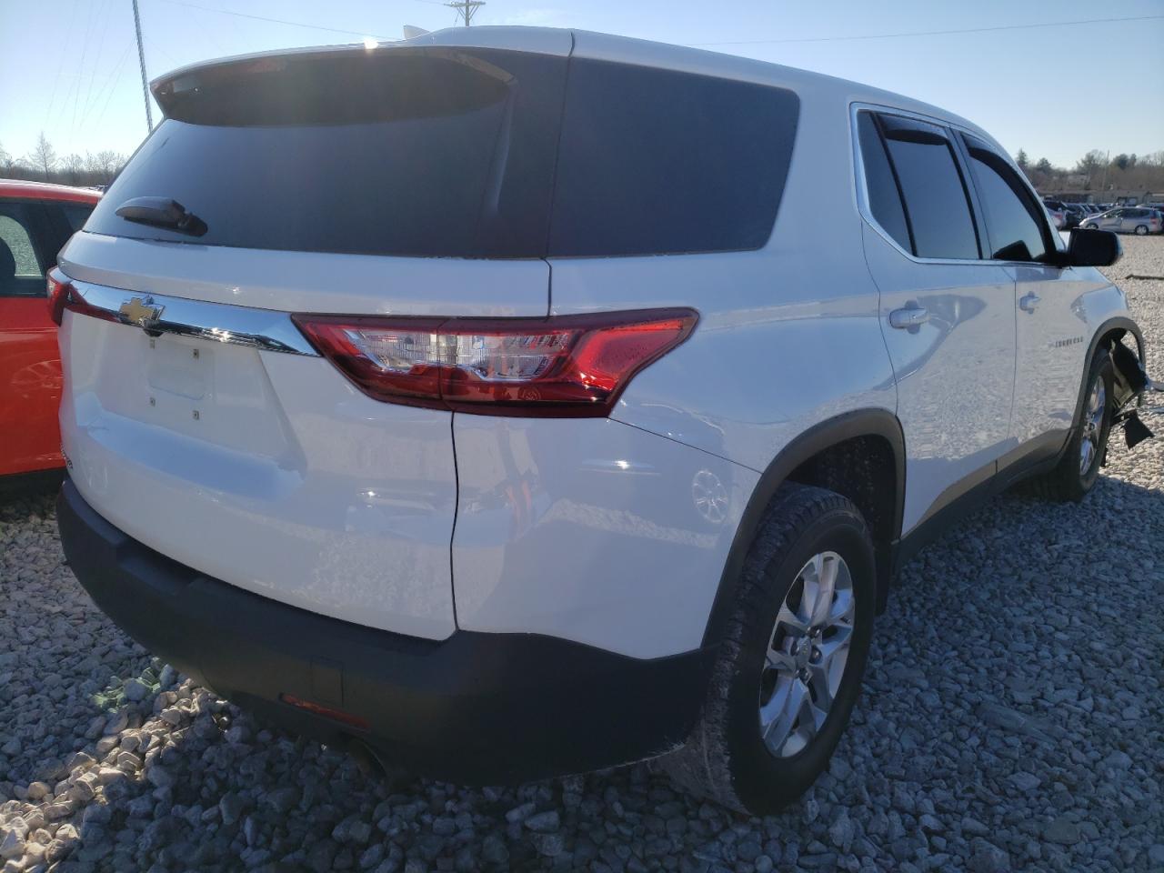 Photo 4 from auction – 2020 CHEVROLET TRAVERSE L with VIN 1GNERFKW2LJ168910